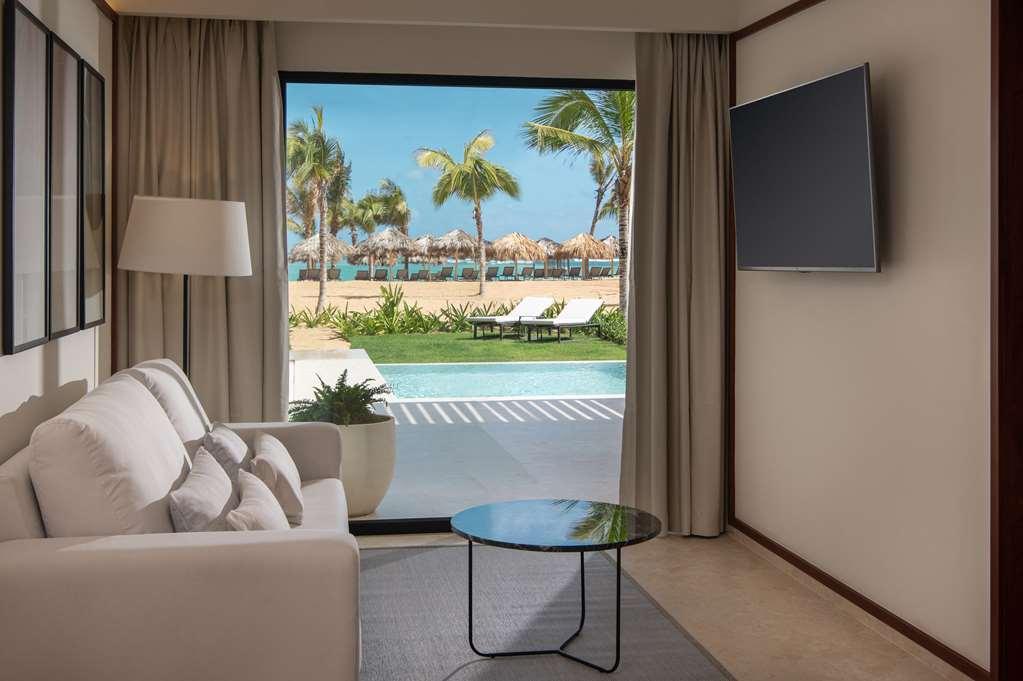 Live Aqua Beach Resort Punta Cana Phòng bức ảnh